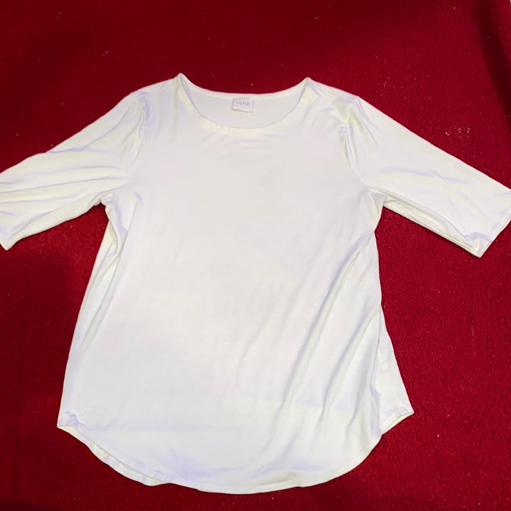 White Basic Elbow Length Top